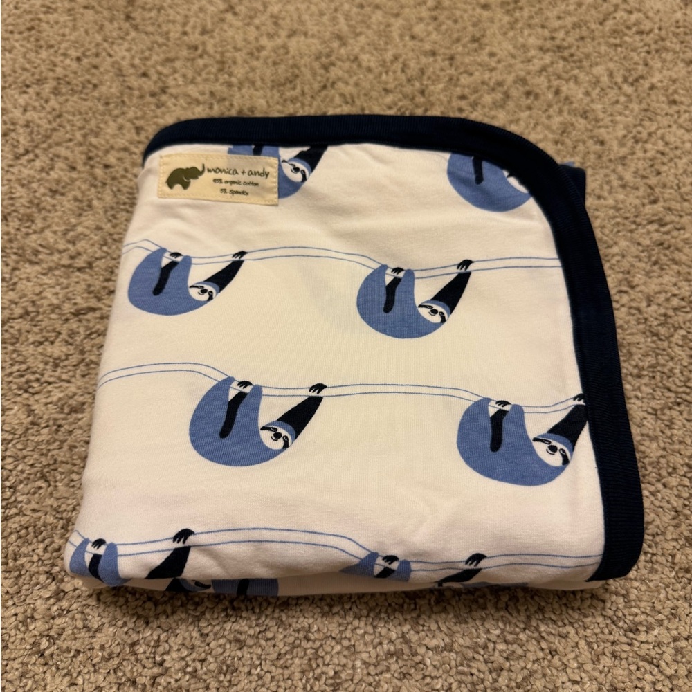 Adorable Sloth Print Blanket